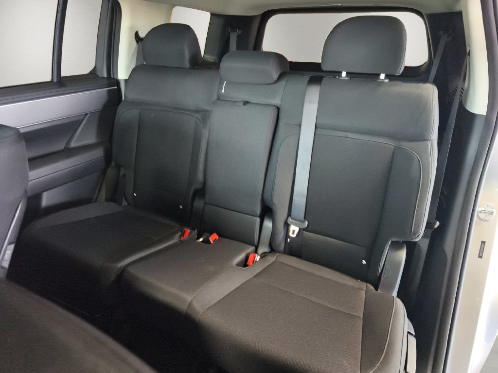 2027 Hyundai SANTA FE SE FWD