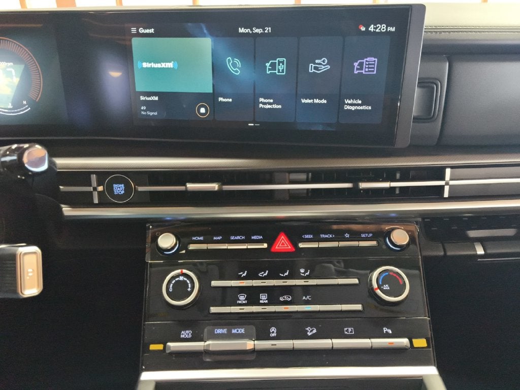 2027 Hyundai SANTA FE SE FWD
