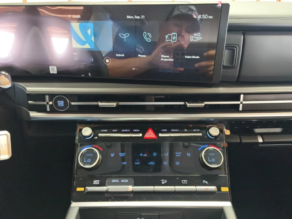 2027 Hyundai SANTA FE HYBRID SEL