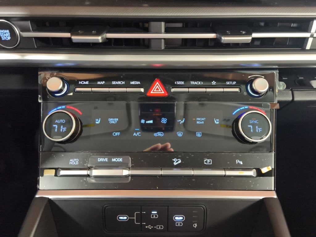 2027 Hyundai SANTA FE HYBRID SEL