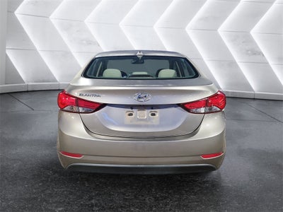 2016 Hyundai ELANTRA SE