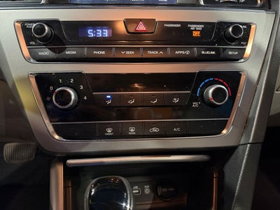 2016 Hyundai SONATA SE