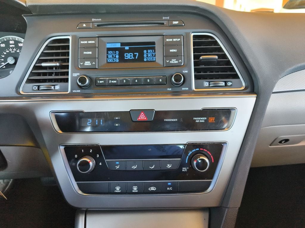 2015 Hyundai SONATA SE