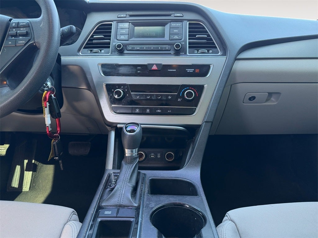 2017 Hyundai SONATA Base