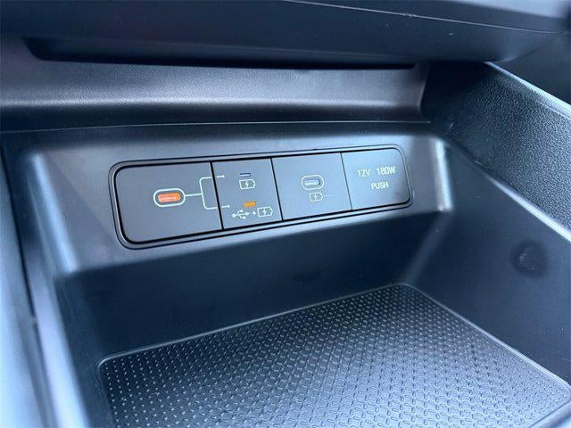 2025 Hyundai SANTA CRUZ SE FWD