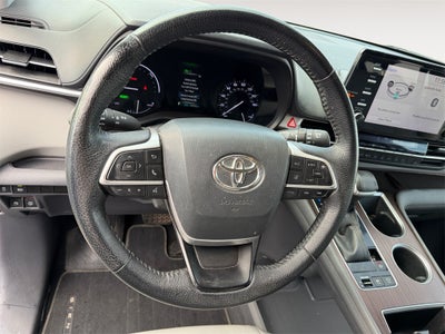 2021 Toyota Sienna XLE 7 Passenger