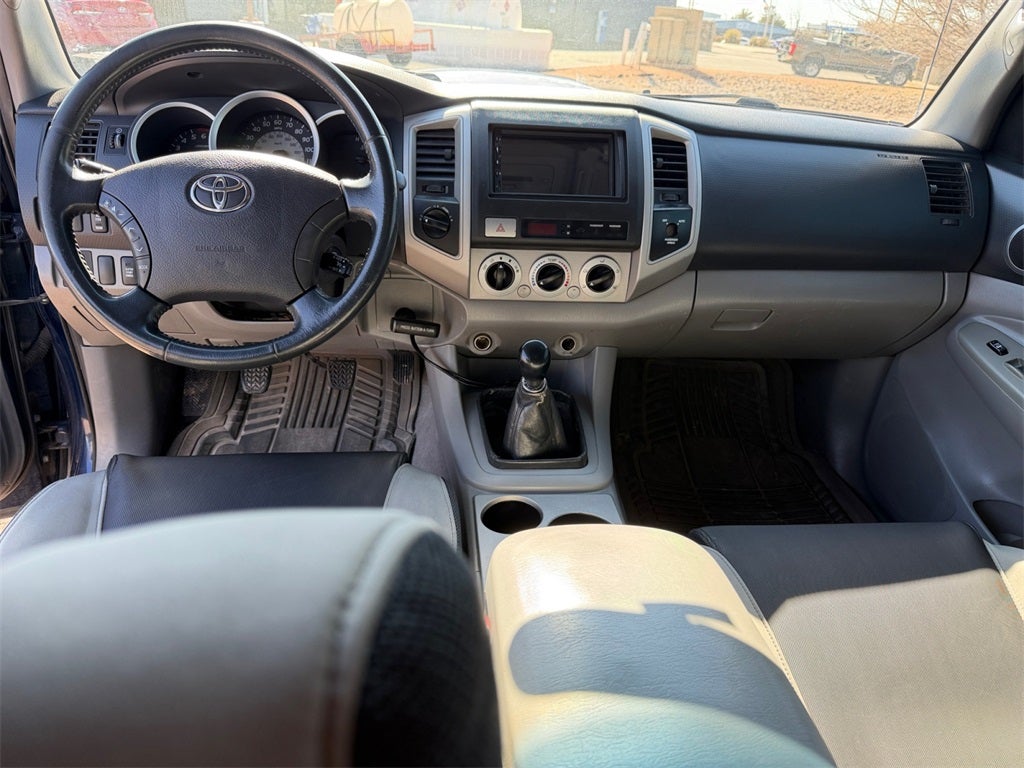 2006 Toyota Tacoma Base V6