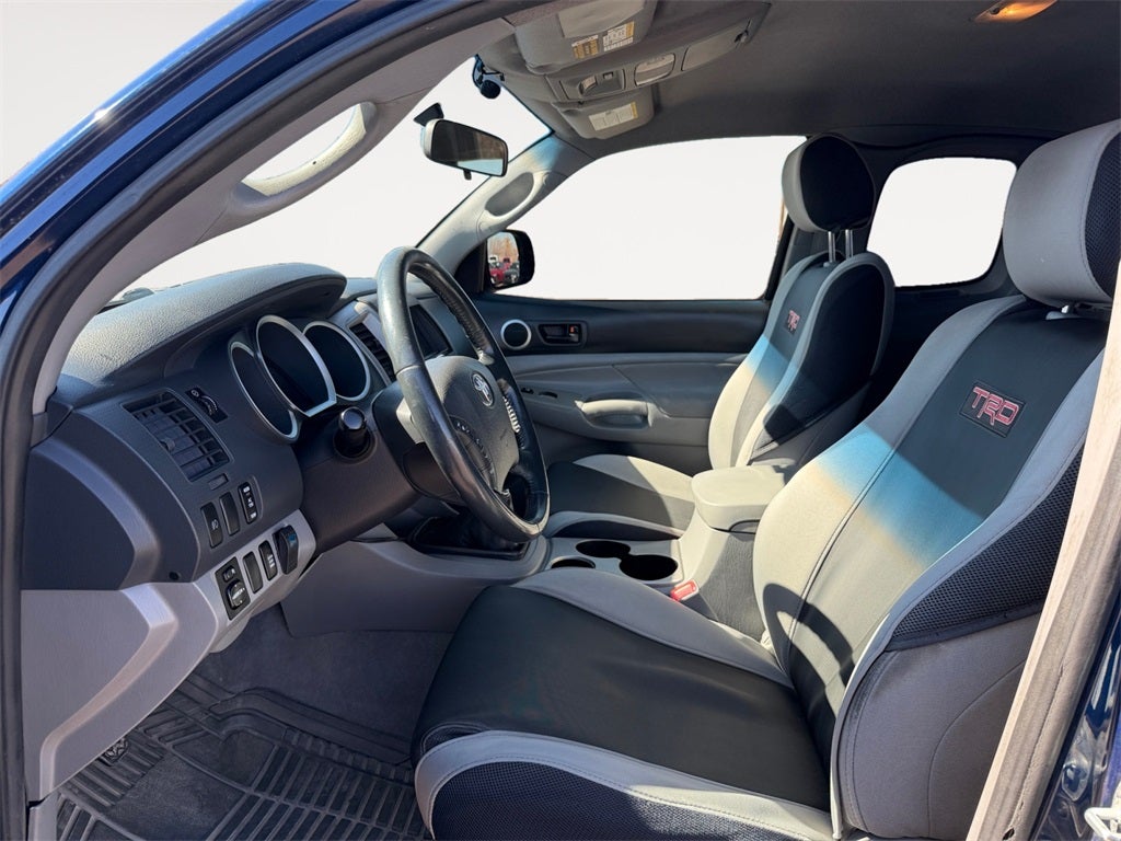 2006 Toyota Tacoma Base V6