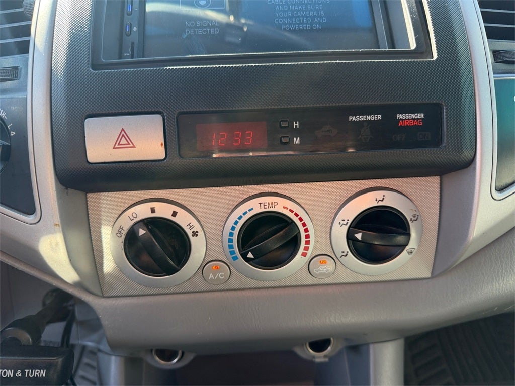 2006 Toyota Tacoma Base V6