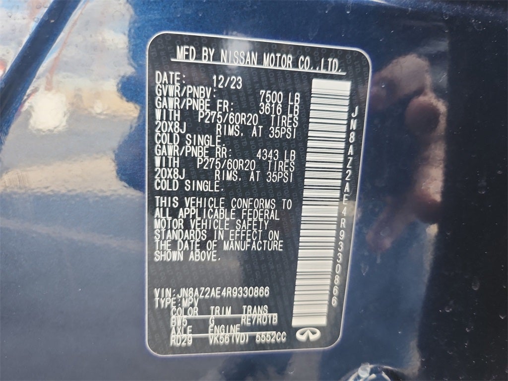 2024 INFINITI QX80 LUXE