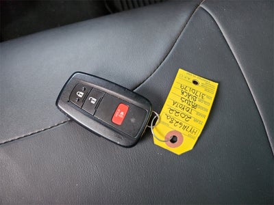 2022 Toyota Prius XLE