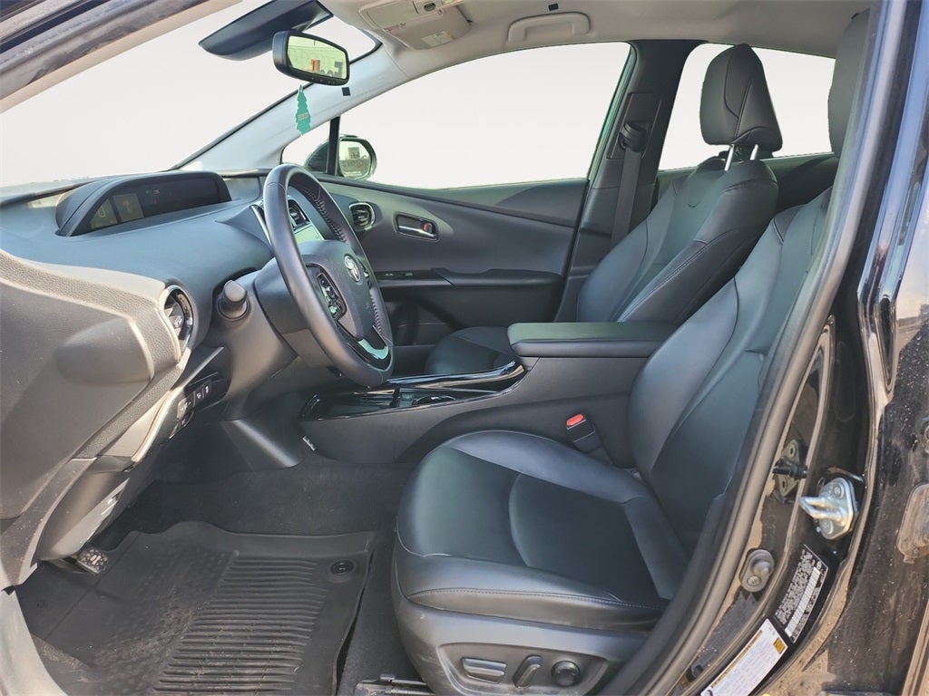 2022 Toyota Prius XLE