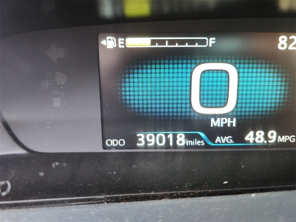 2022 Toyota Prius XLE