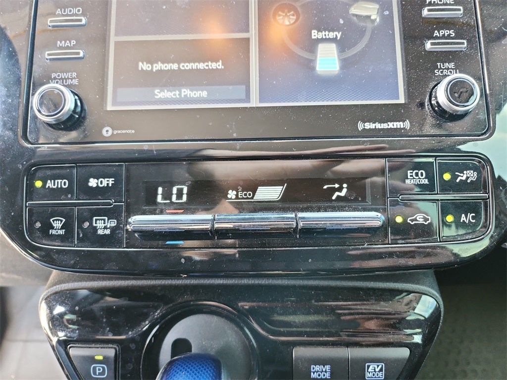 2022 Toyota Prius XLE