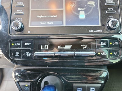 2022 Toyota Prius XLE