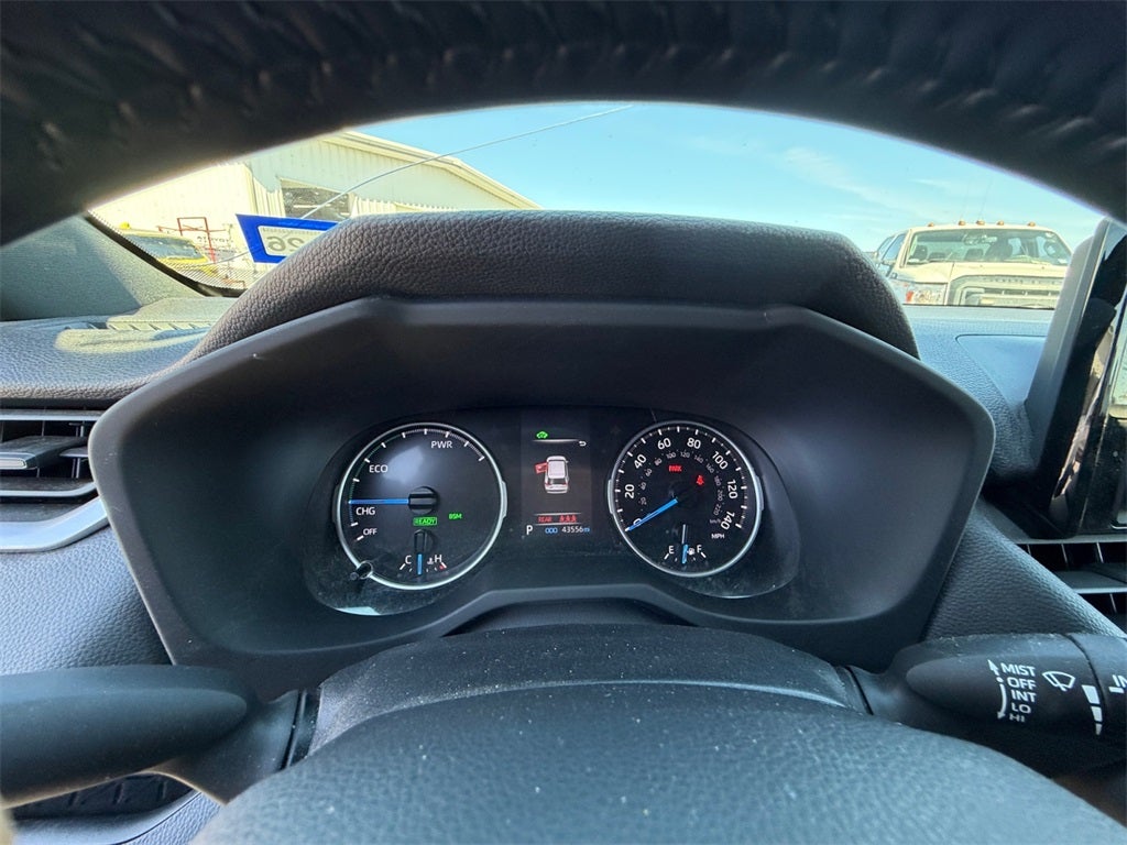 2022 Toyota RAV4 Hybrid SE