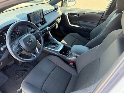 2022 Toyota RAV4 Hybrid SE