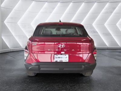 2026 Hyundai KONA SE