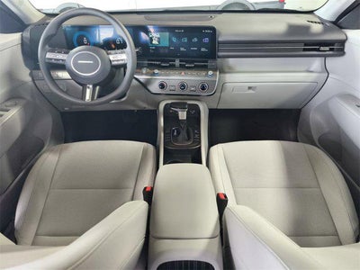 2026 Hyundai KONA SE FWD