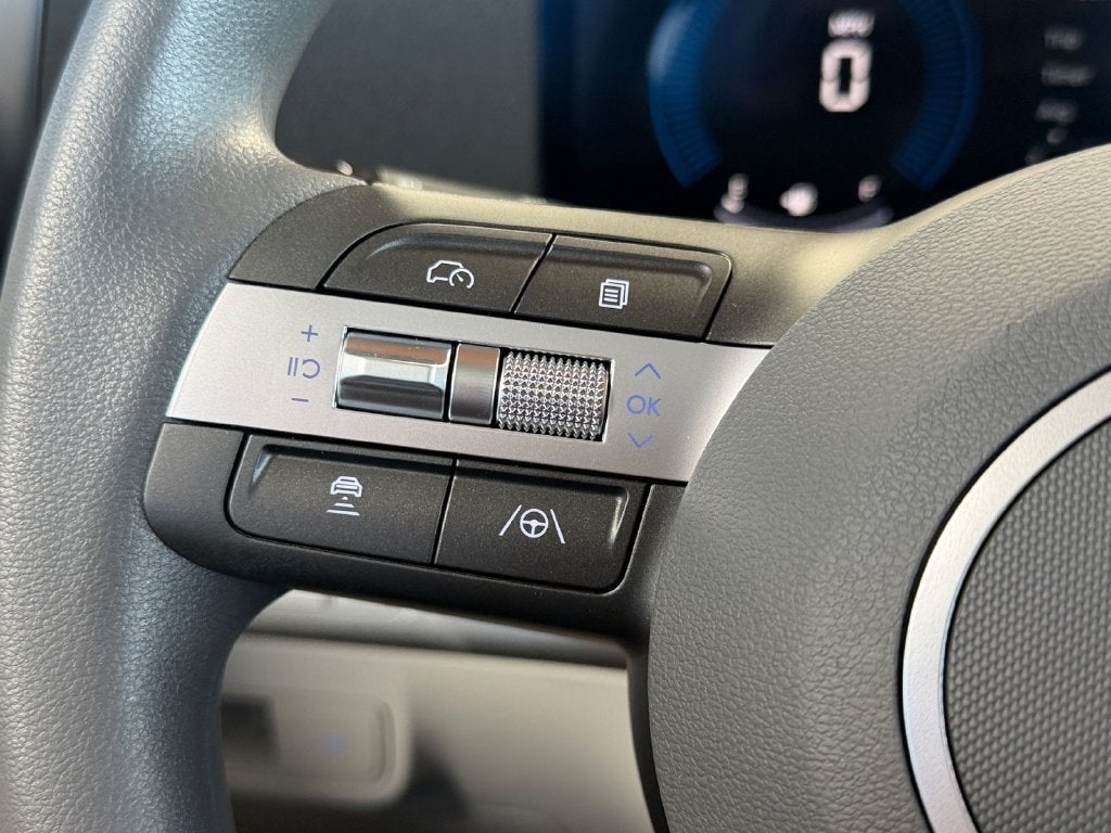 2027 Hyundai KONA SE FWD