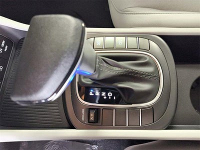 2026 Hyundai KONA SE FWD