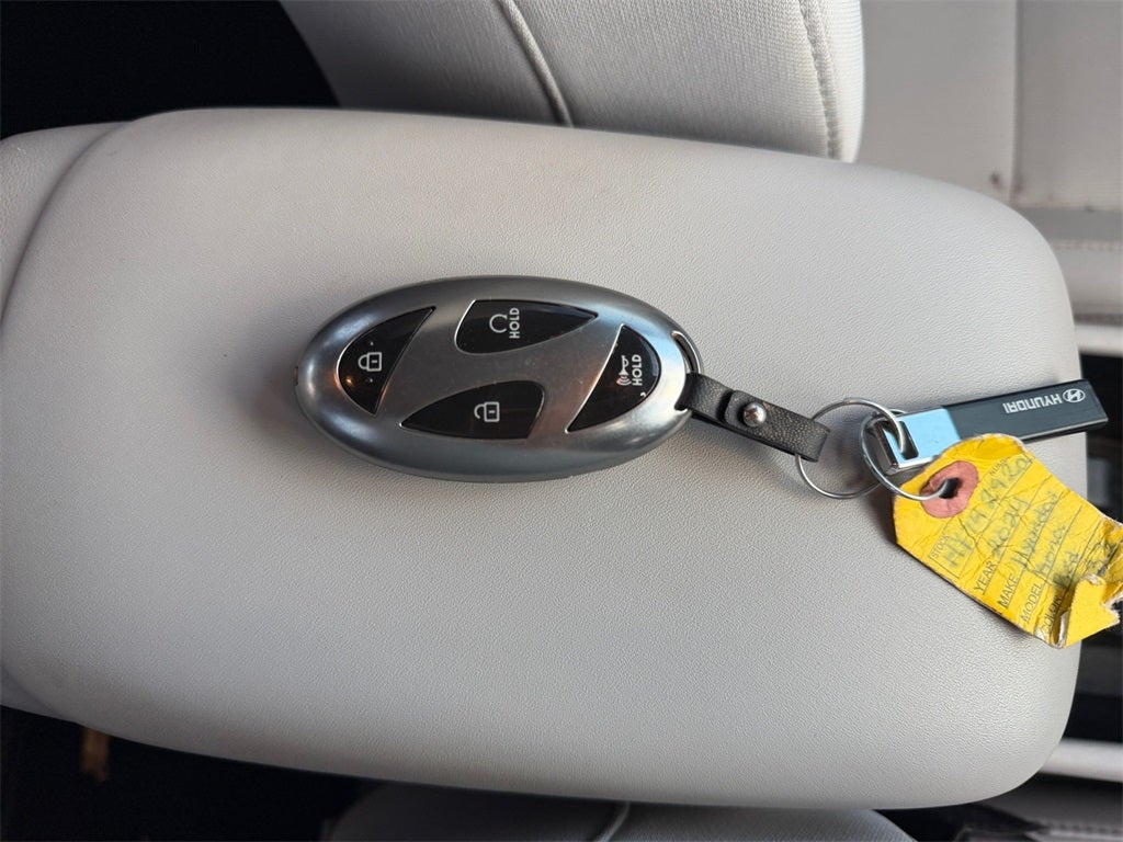 2024 Hyundai KONA SE