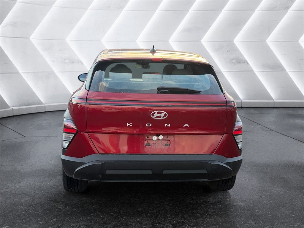 2024 Hyundai KONA SE