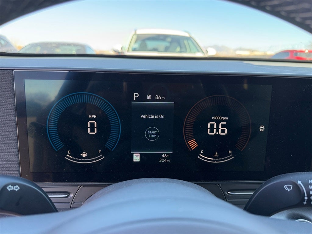 2025 Hyundai KONA SEL