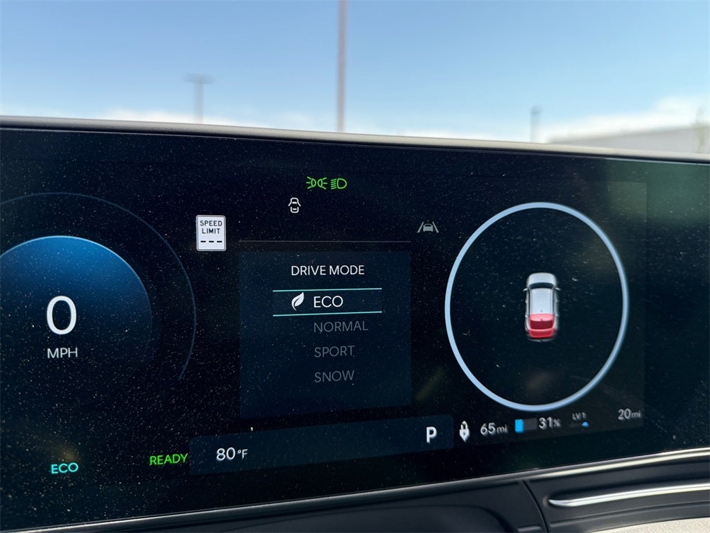 2025 Hyundai KONA ELECTRIC SEL