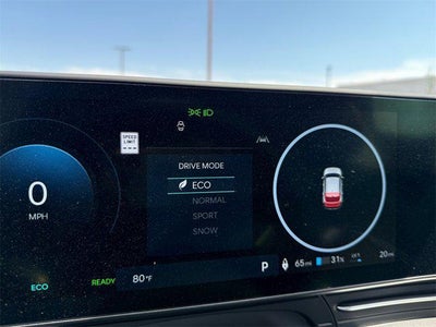 2025 Hyundai KONA ELECTRIC SEL