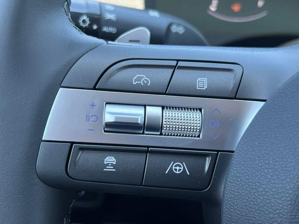 2026 Hyundai KONA SEL Premium FWD
