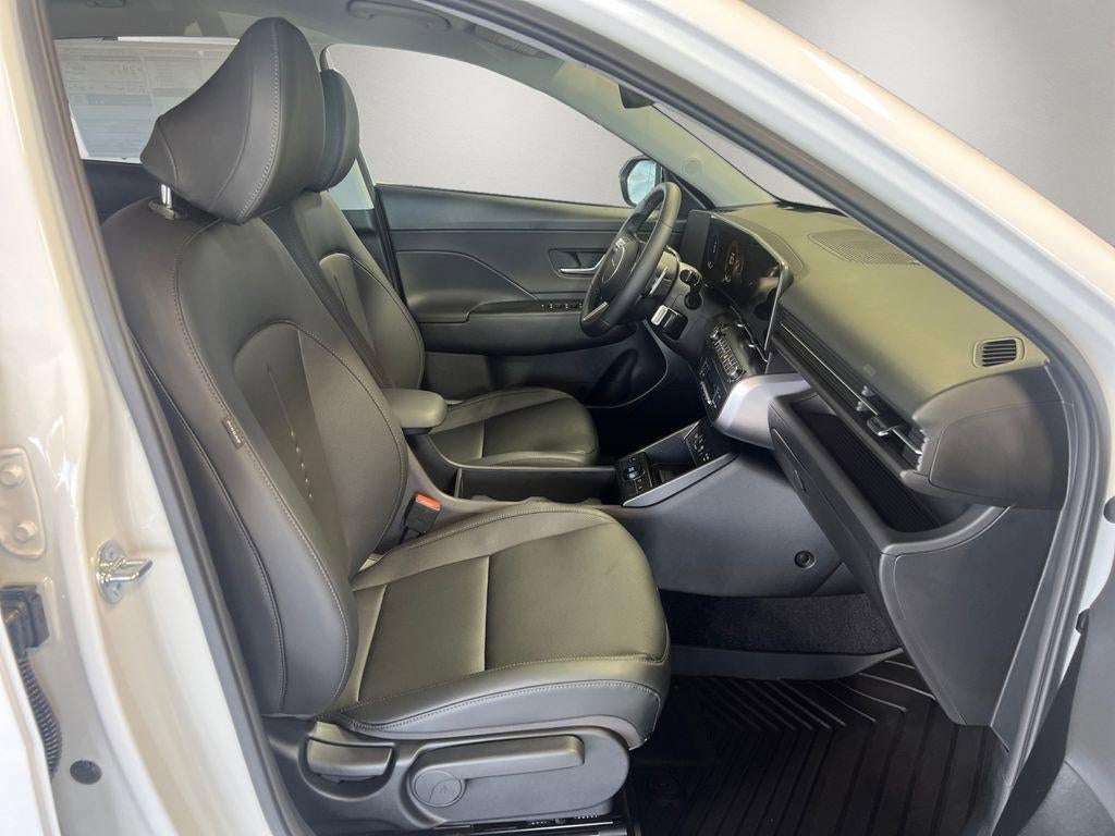 2026 Hyundai KONA SEL Premium FWD