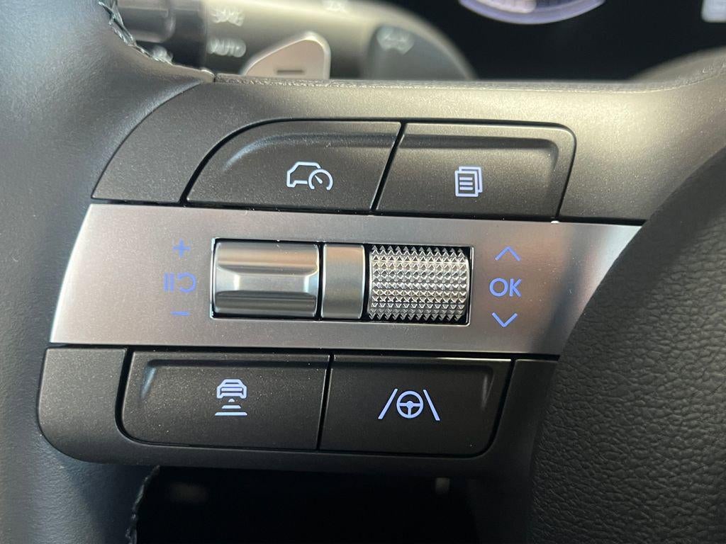 2026 Hyundai KONA SEL Premium FWD