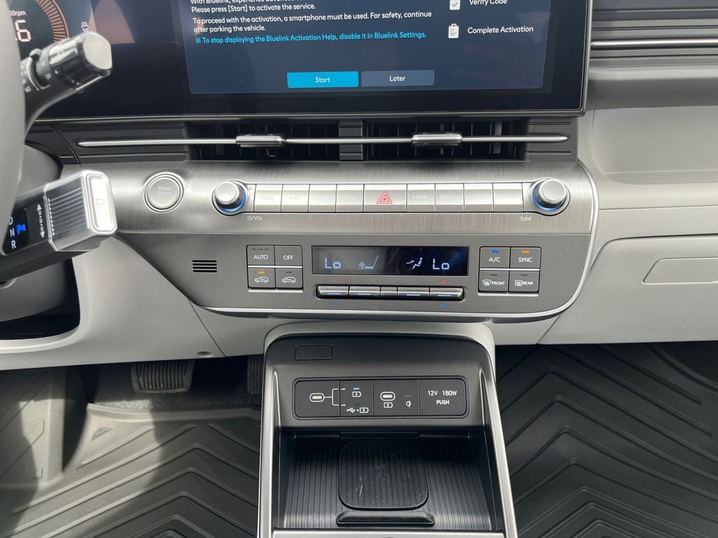 2026 Hyundai KONA SEL Premium FWD