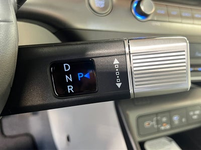 2026 Hyundai KONA SEL Premium FWD