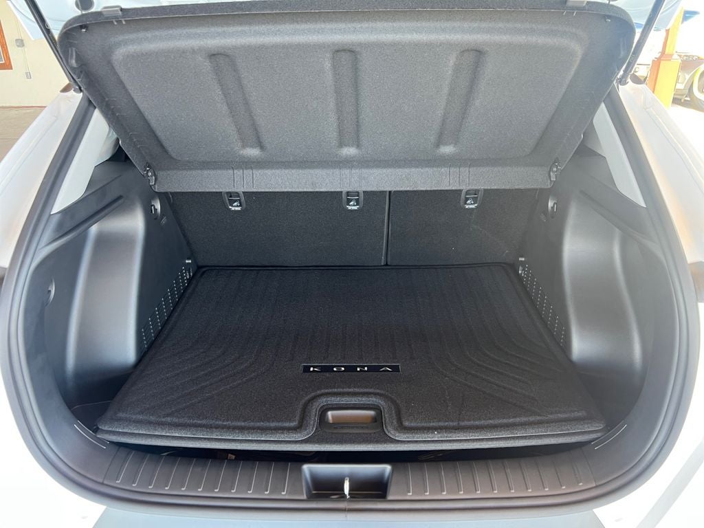 2026 Hyundai KONA SEL Premium FWD