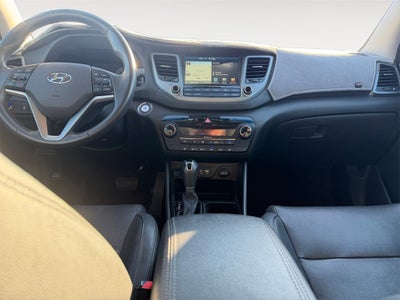 2017 Hyundai TUCSON SE Plus