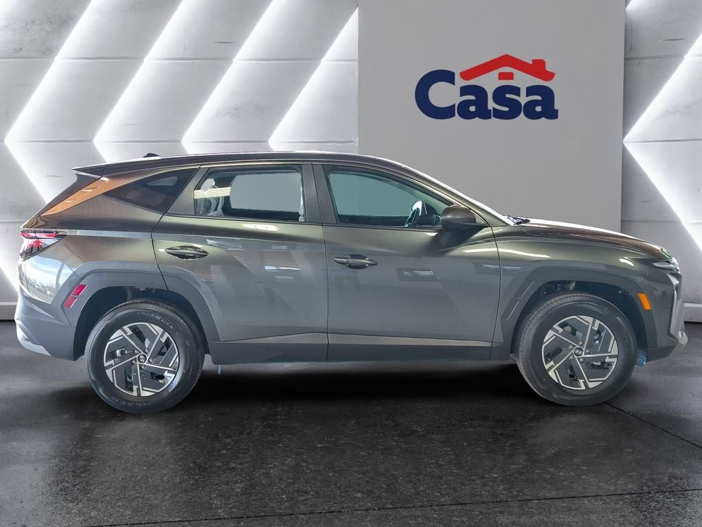 2026 Hyundai TUCSON HYBRID Blue