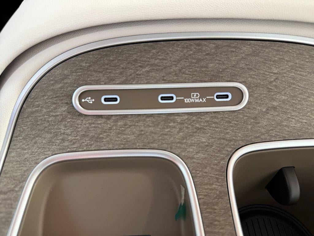 2027 Hyundai PALISADE HYBRID Limited 7P