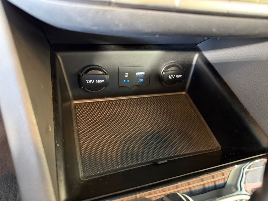 2019 Hyundai IONIQ PLUG-IN HYBRID Base