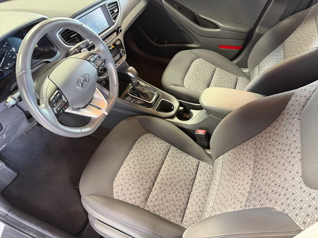 2019 Hyundai IONIQ PLUG-IN HYBRID Base