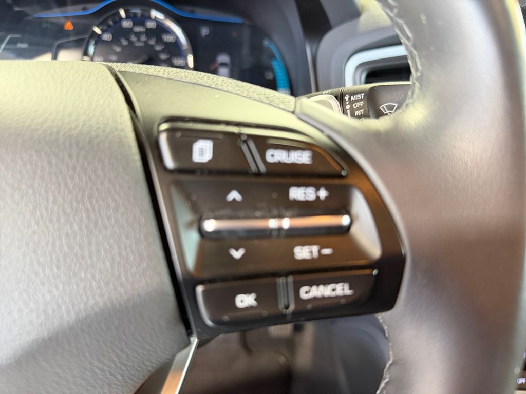 2019 Hyundai IONIQ PLUG-IN HYBRID Base