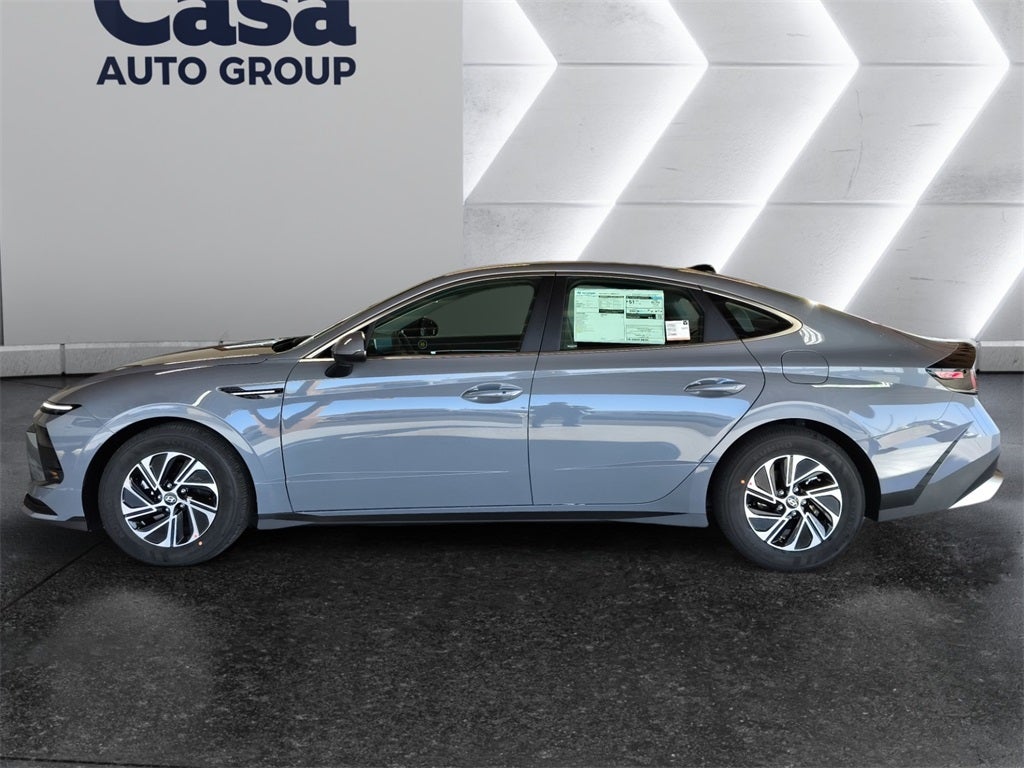 2026 Hyundai SONATA HYBRID Blue