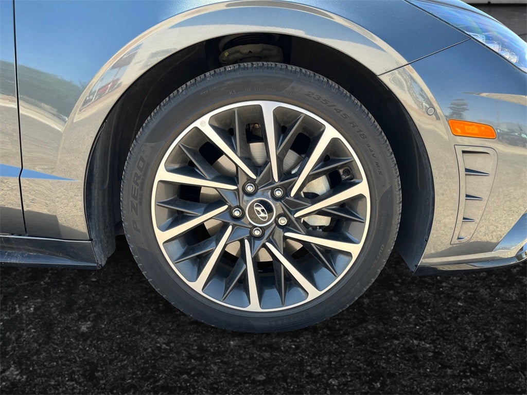 2022 Hyundai SONATA Limited