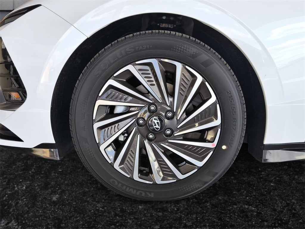 2026 Hyundai SONATA HYBRID SEL