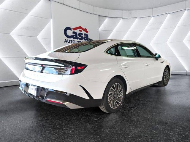 2026 Hyundai SONATA HYBRID SEL