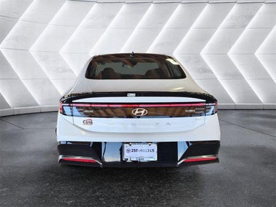 2026 Hyundai SONATA HYBRID SEL