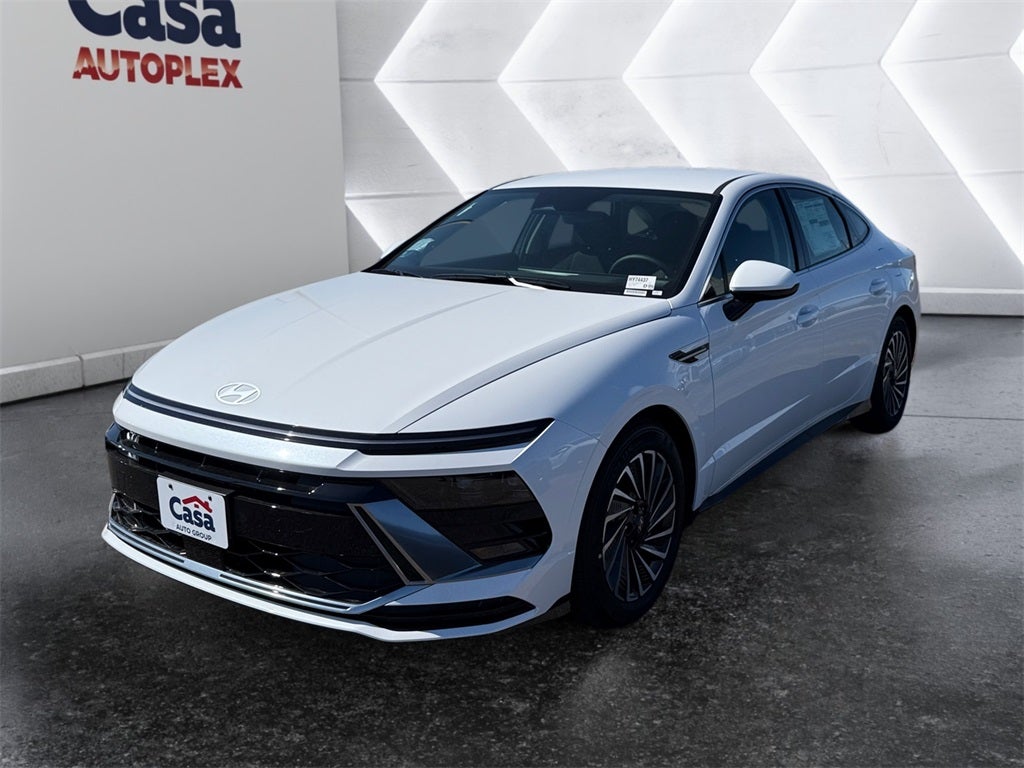 2025 Hyundai SONATA HYBRID SEL