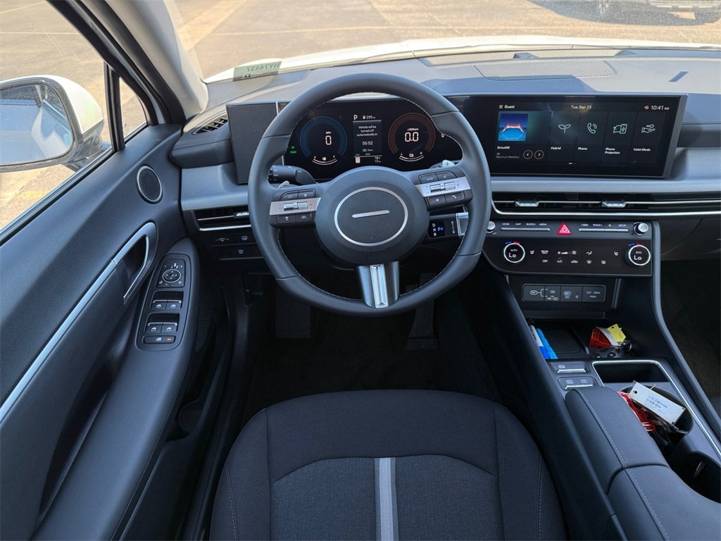 2025 Hyundai SONATA HYBRID SEL
