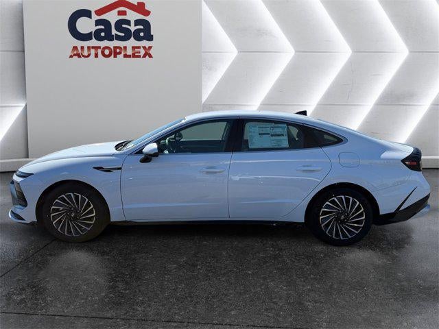 2025 Hyundai SONATA HYBRID SEL